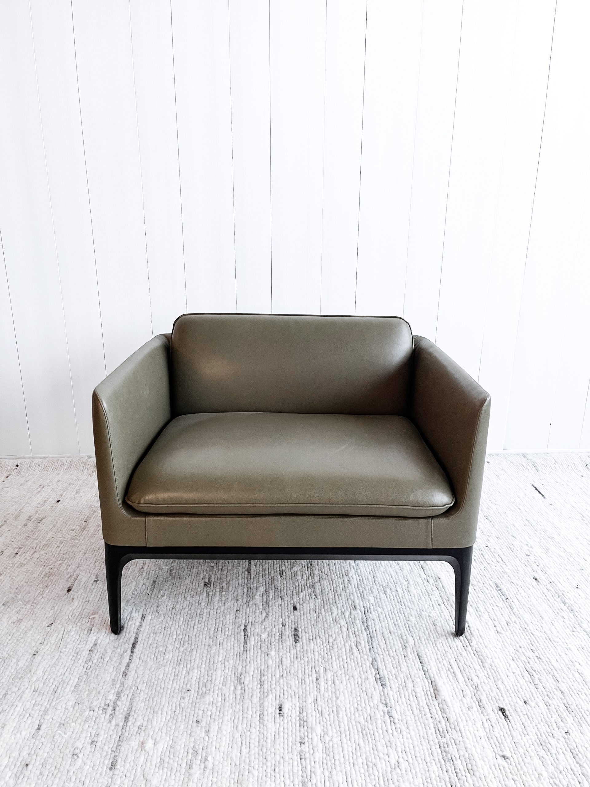 Lounge Chair